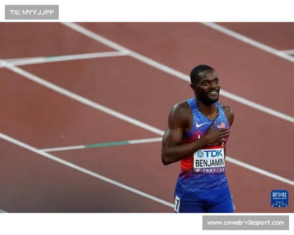 男子400自决赛竞争激烈，八名选手均游进3分53秒内